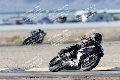 media/Dec-07-2025-CVMA (Sun) [[3e7d2de5dc]]/Race 11-Formula 2-CVMA Hooligans-American Thunder/